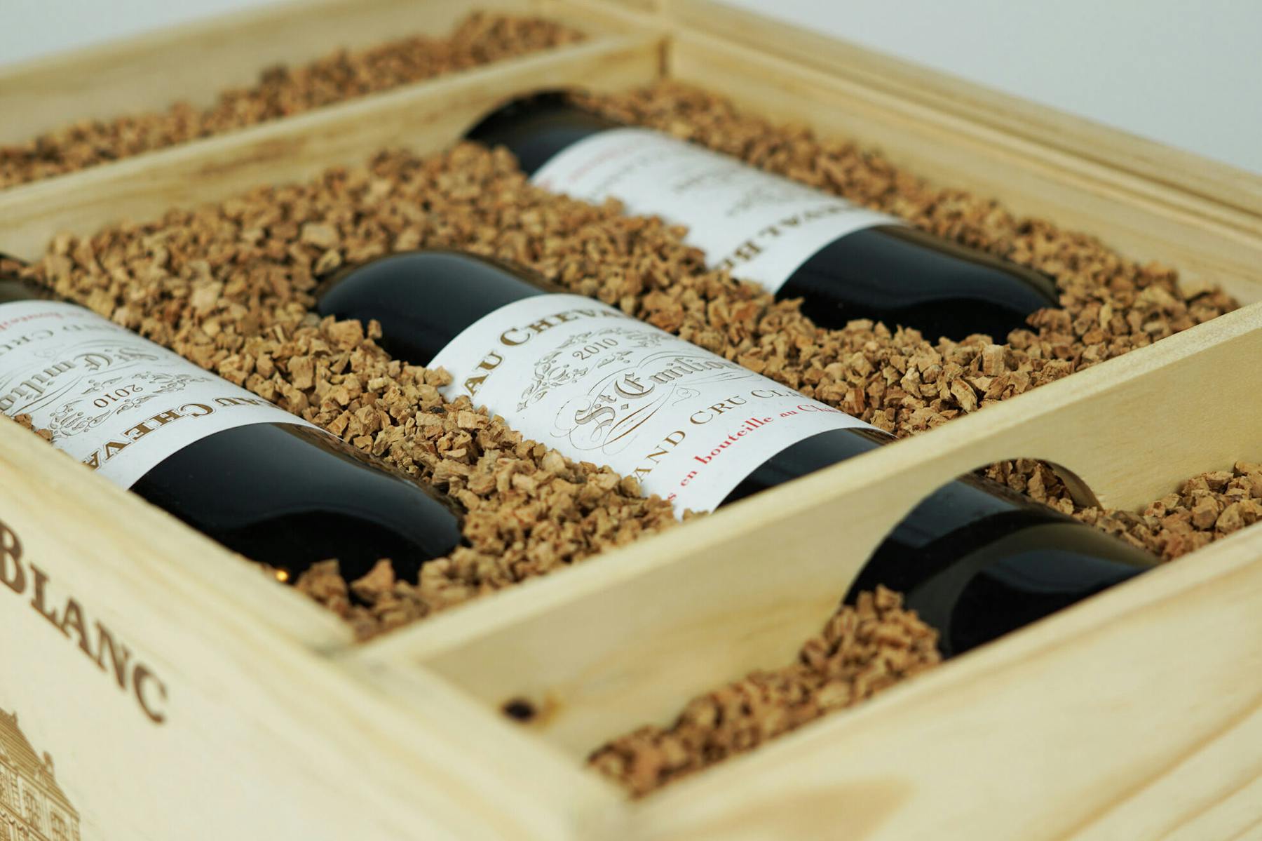 U'wine Protect® revolutionises the way your bottles of wine are shipped, ensuring they arrive safely for Christmas.